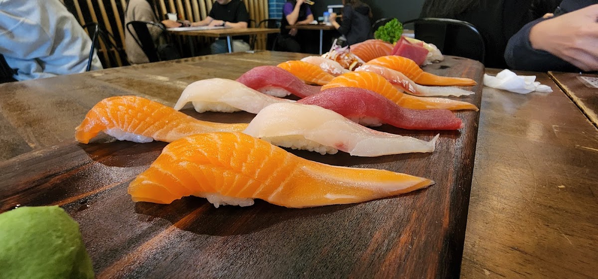 Sushi & Sashimi